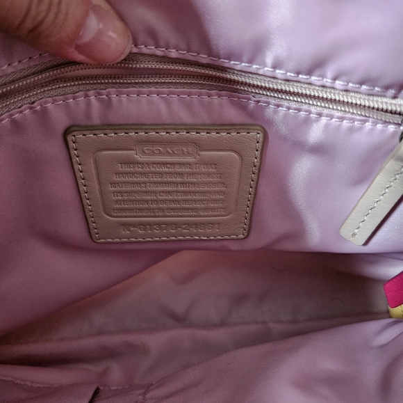 Coach purse - Picture 4 of 4